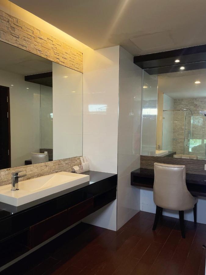 The Regent Bangtao Apartments Bang Tao Beach  Exterior photo